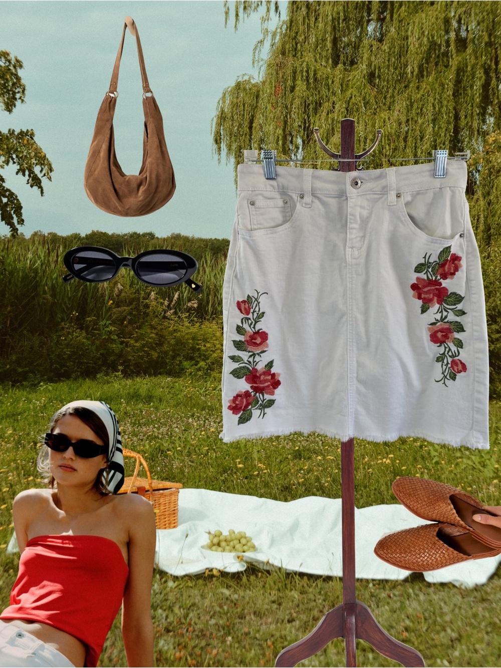 Y2K Earl Jean White Denim Mini Skirt Rose Floral Embroidery Frayed Hem 8